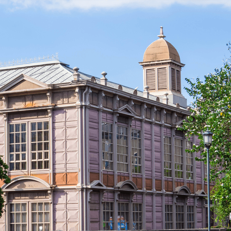 building in costa rica